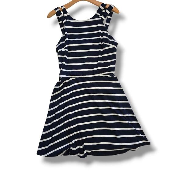 iZ Byer Women’s Navy & White Striped Fit & Flare Sleeveless Dress – Size XL - Picture 3 of 8